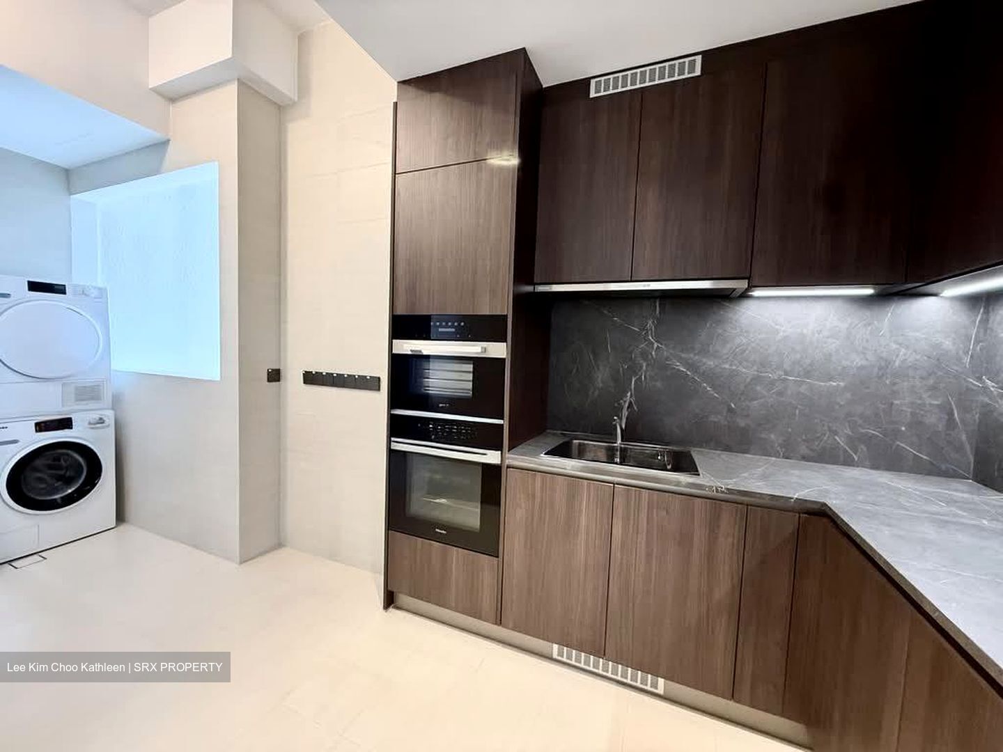 Klimt Cairnhill (D9), Apartment #544508751